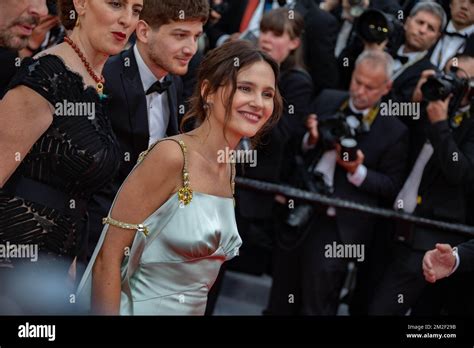 Concert De Virginie Ledoyen: Une Nuit Inoubliable Sous Les Etoiles Avec La Star Chanteuse Française!